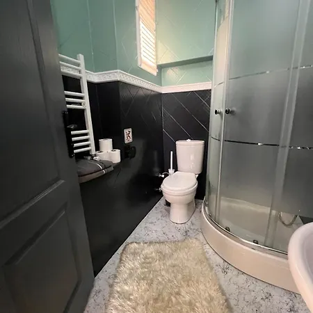 דירה Historical Flat Close To Istiklal Avenue *